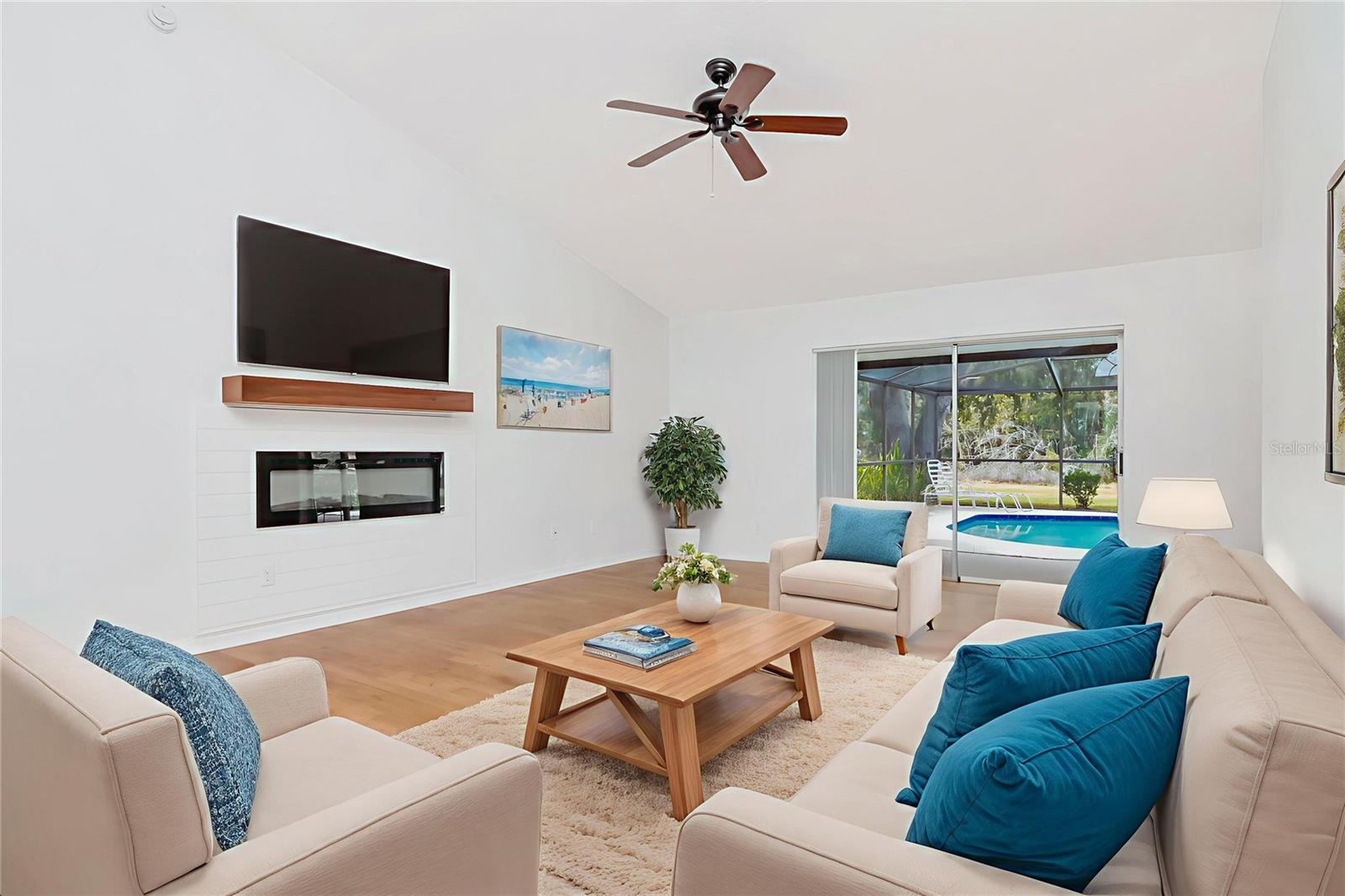 TURTLE LAKES - Residential