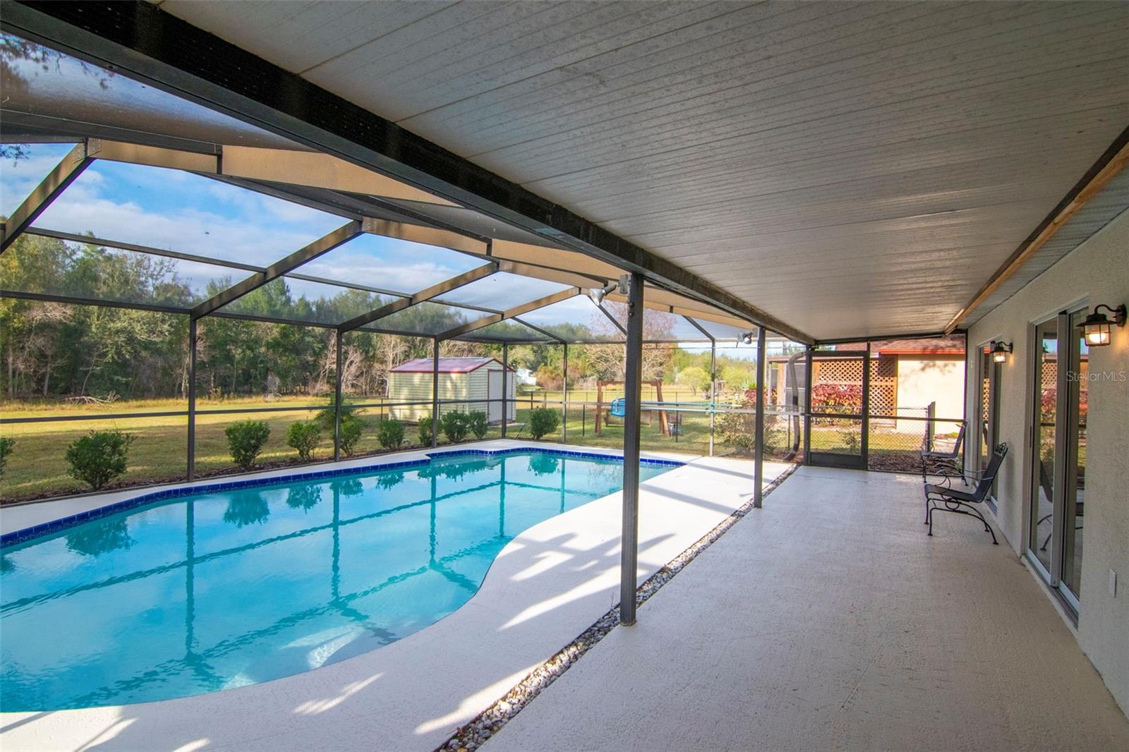 TURTLE LAKES - Residential