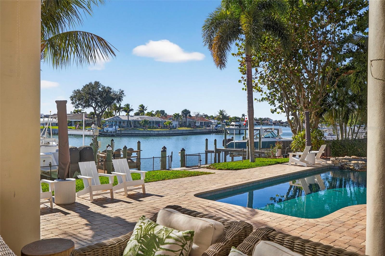 BROADWATER - Residential