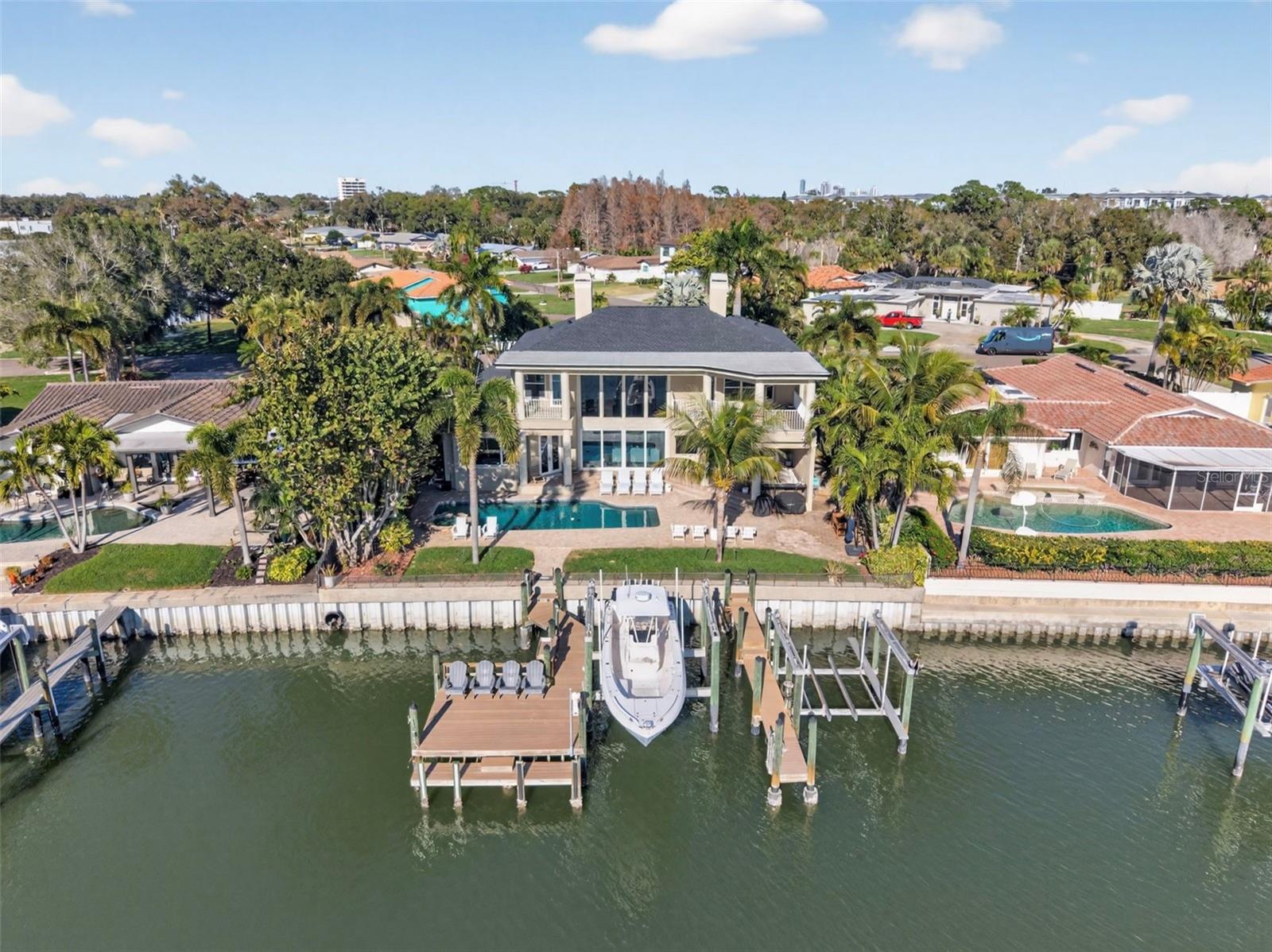 BROADWATER - Residential