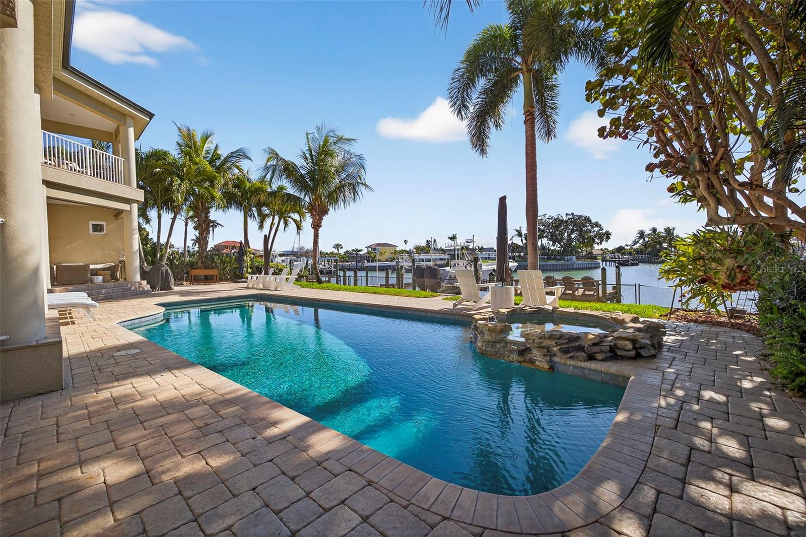 BROADWATER - Residential