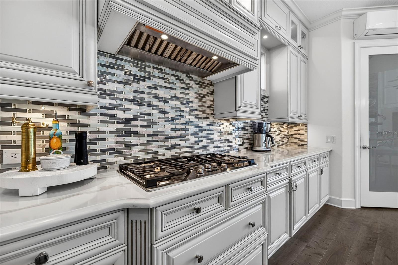 BROADWATER - Residential