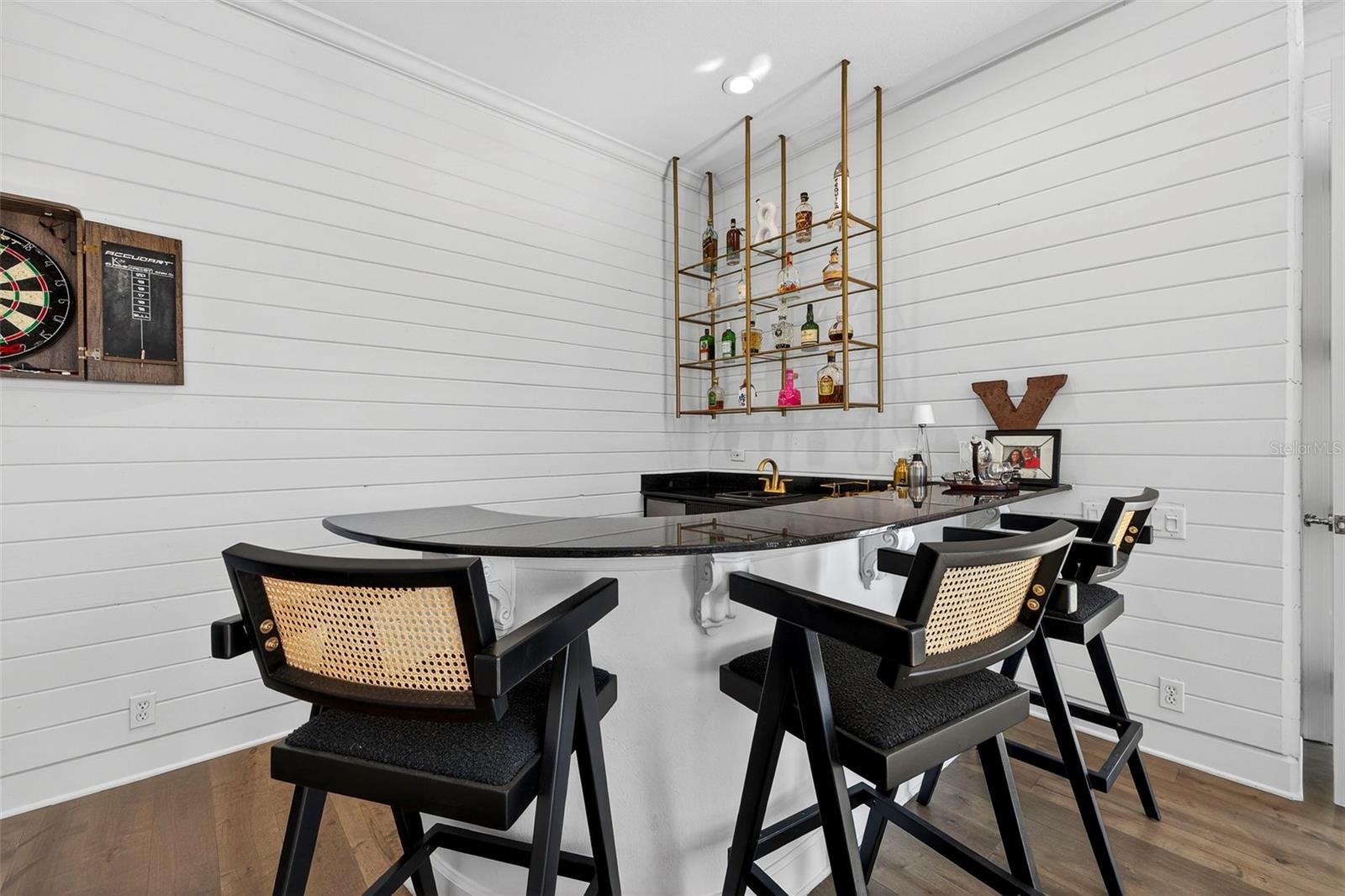 BROADWATER - Residential