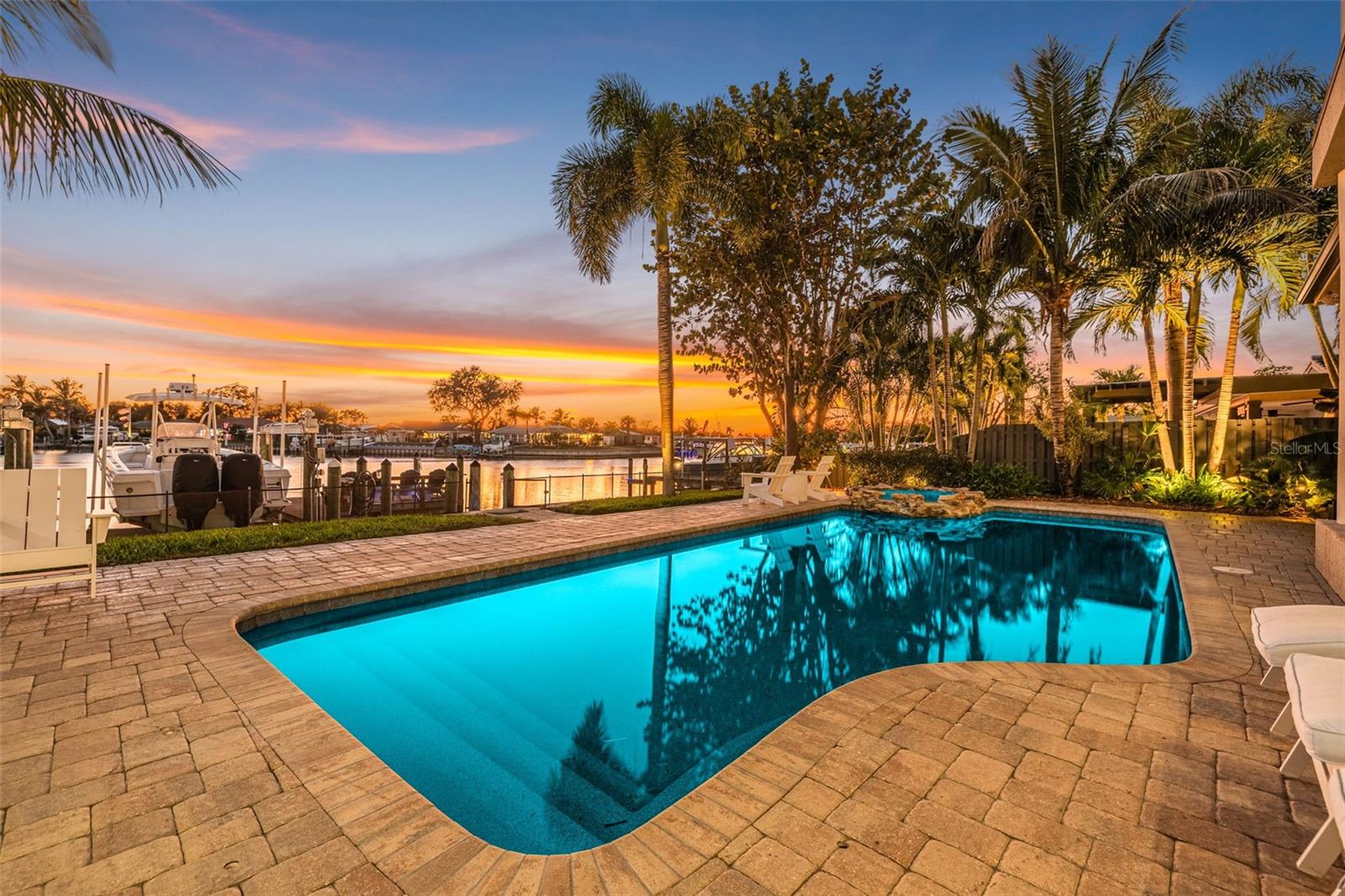 BROADWATER - Residential