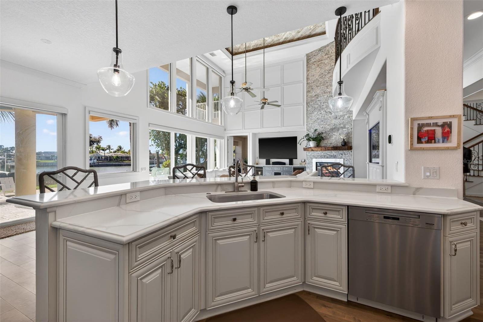 BROADWATER - Residential