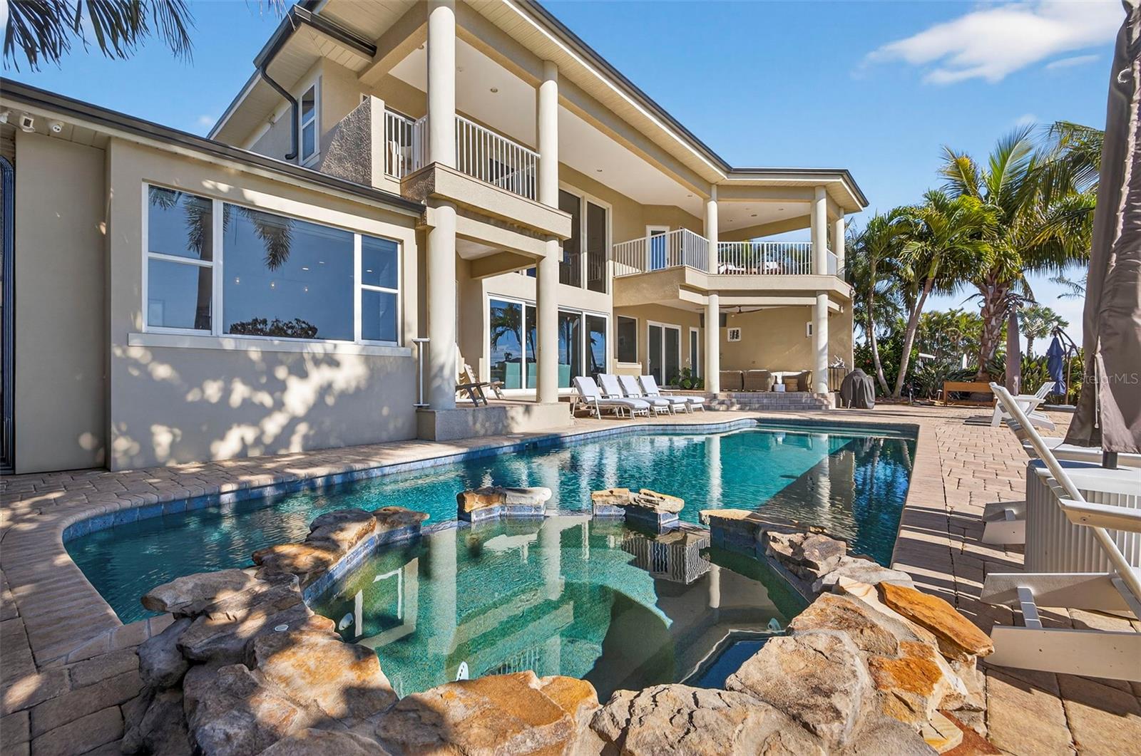 BROADWATER - Residential