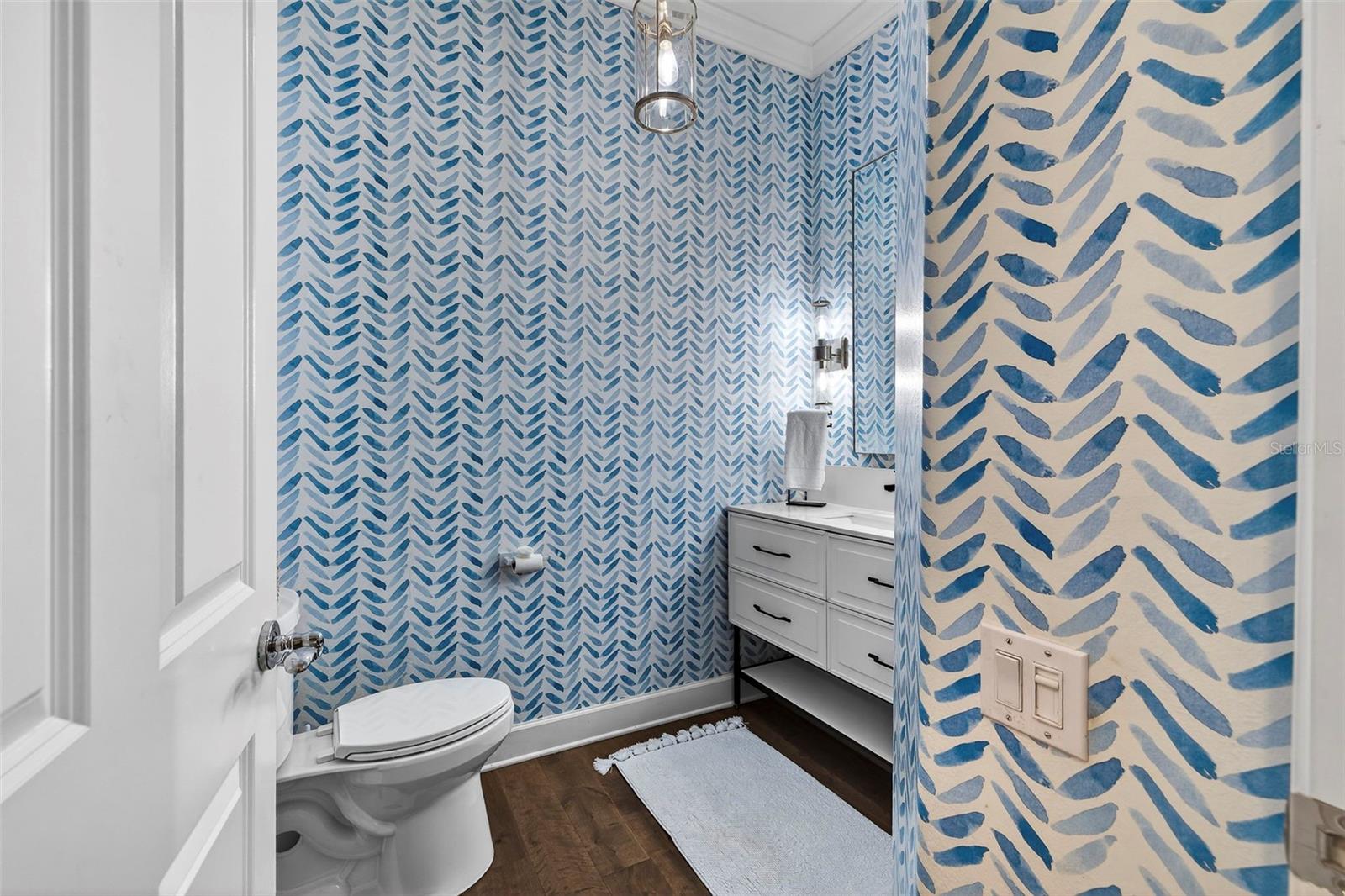 BROADWATER - Residential