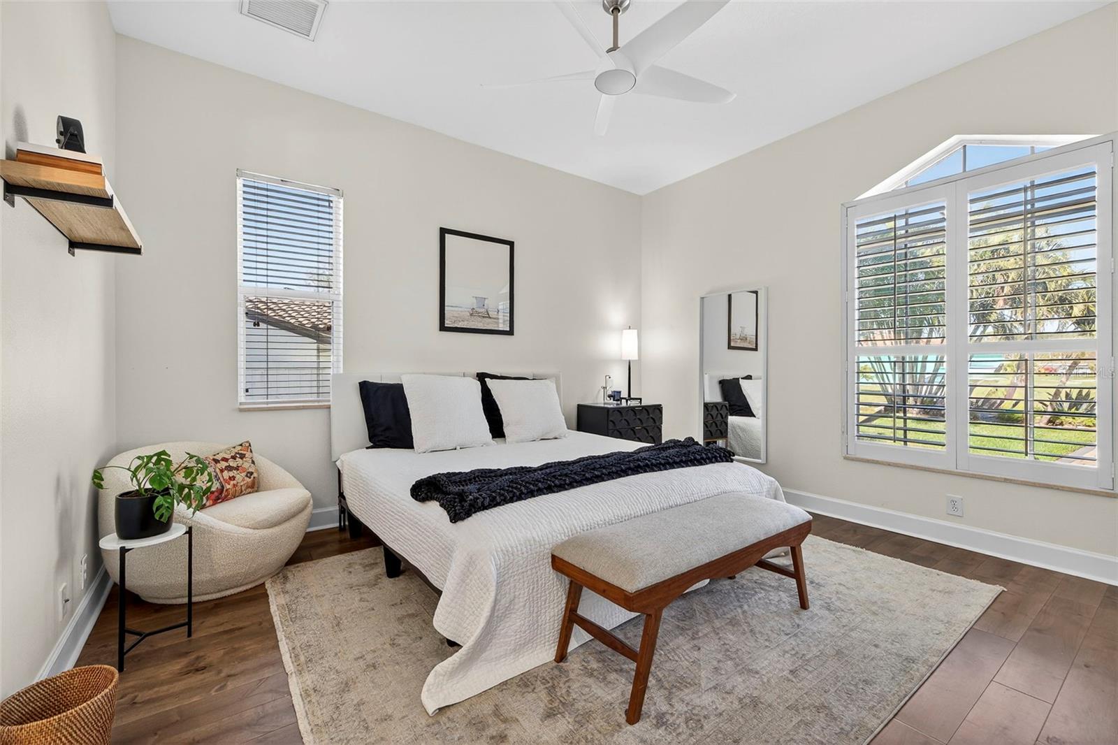 BROADWATER - Residential