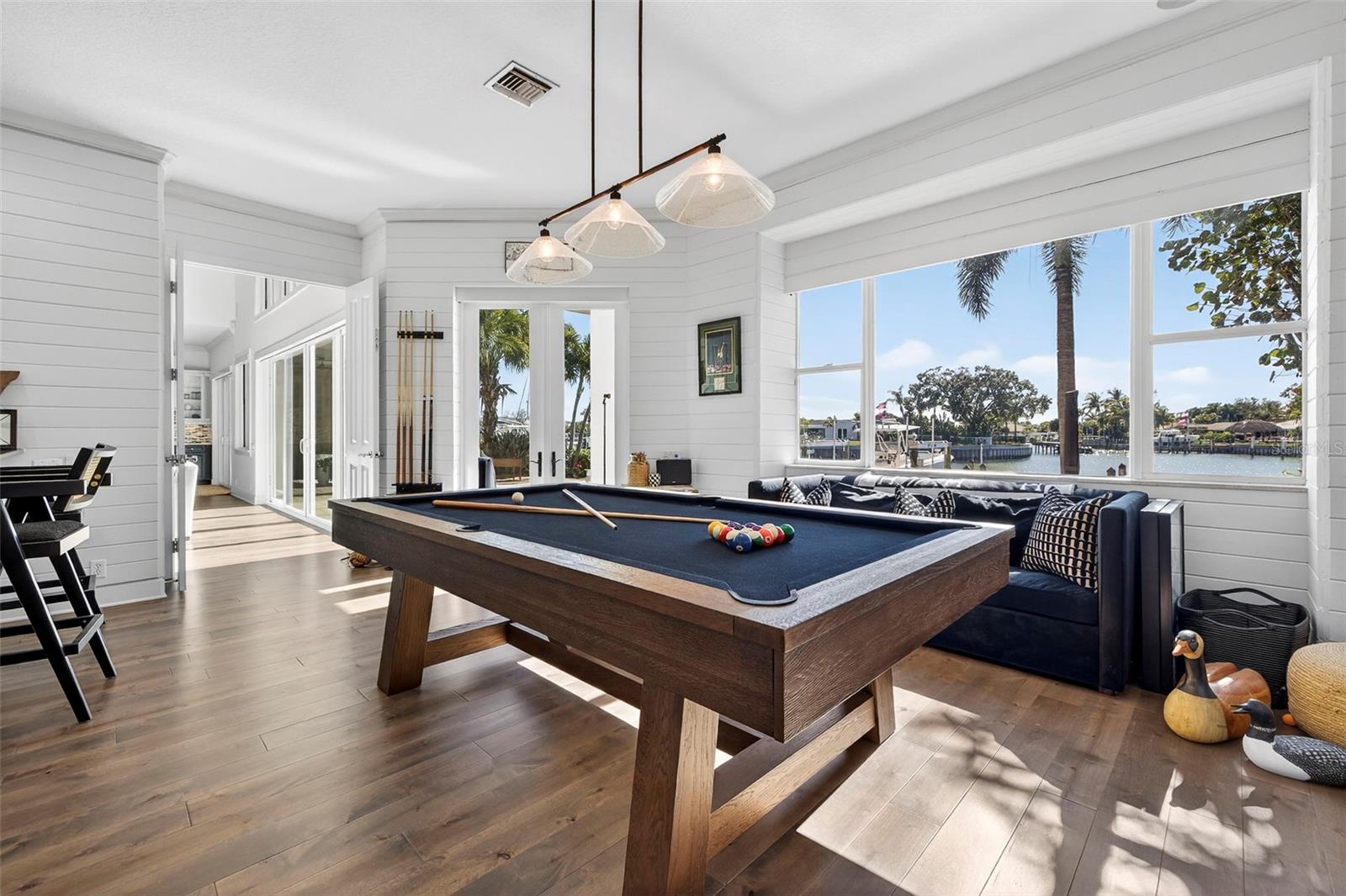 BROADWATER - Residential