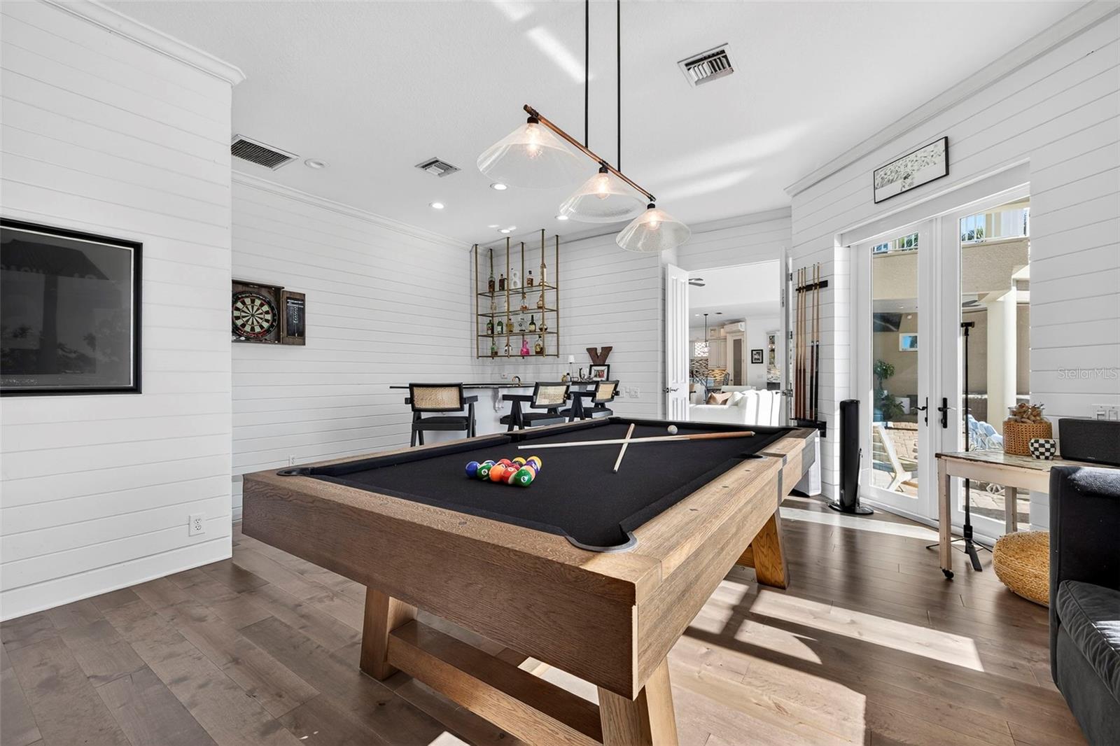 BROADWATER - Residential