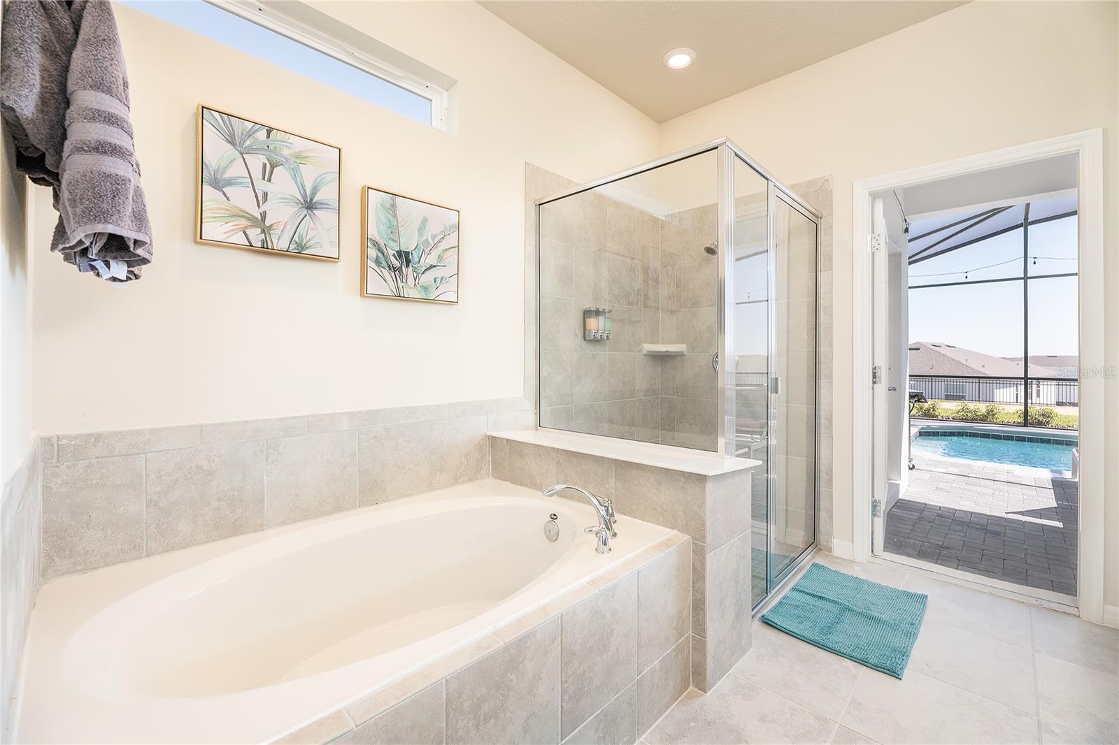 WINDSOR ISLAND RESIDENCE PH 2B - Residential