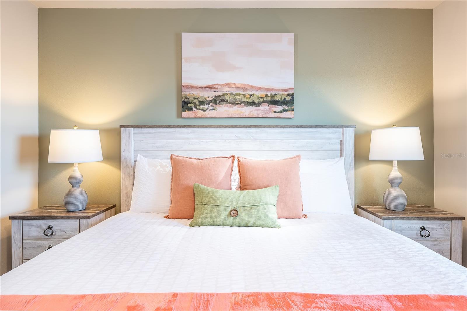 WINDSOR ISLAND RESIDENCE PH 2B - Residential