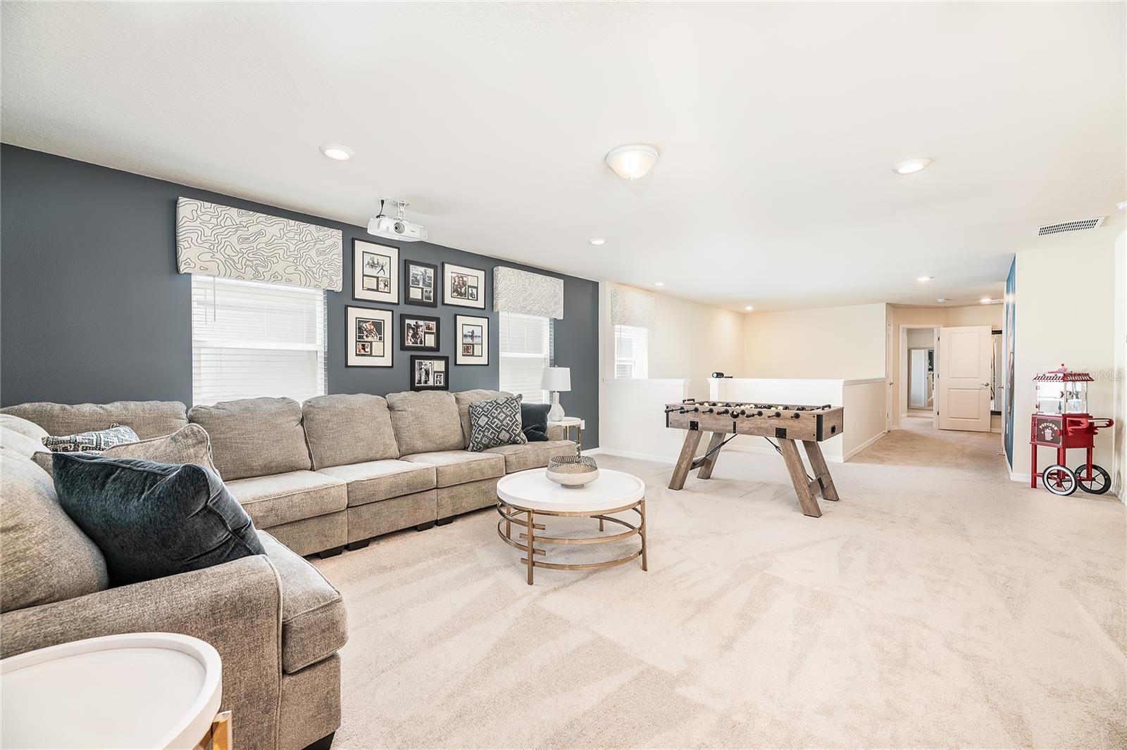 WINDSOR ISLAND RESIDENCE PH 2B - Residential