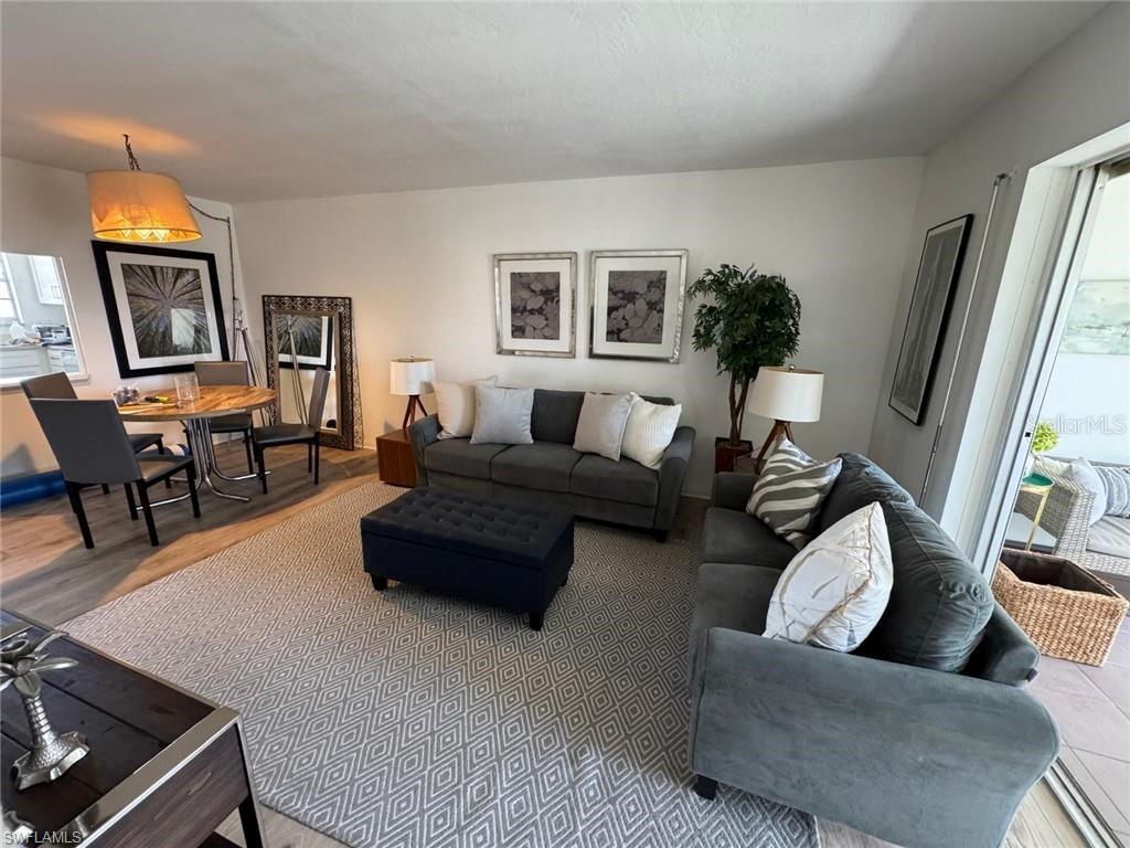 NAPLES MIMOSA CLUB - Residential Lease