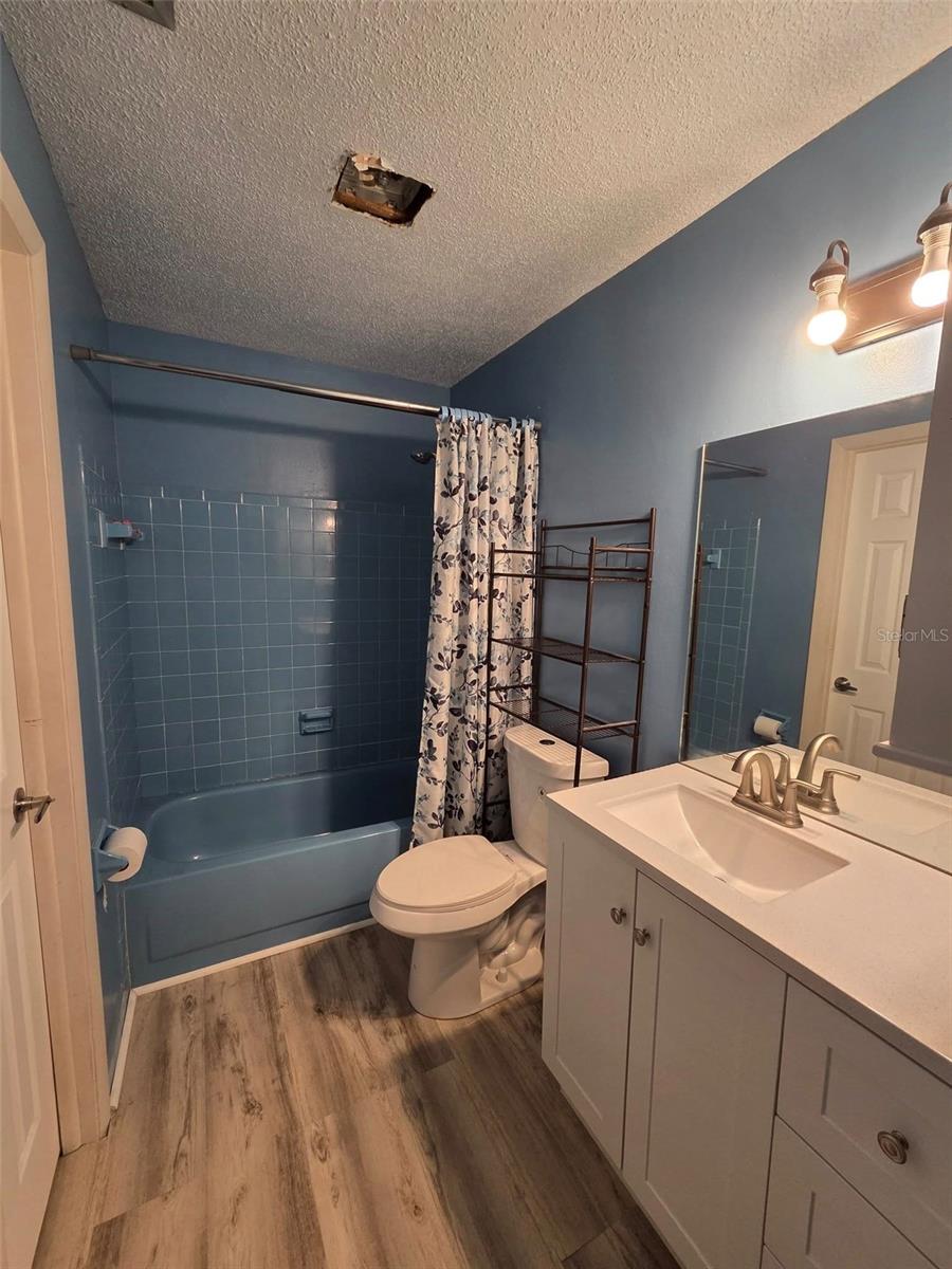 PARK LAKE ESTATES - Residential