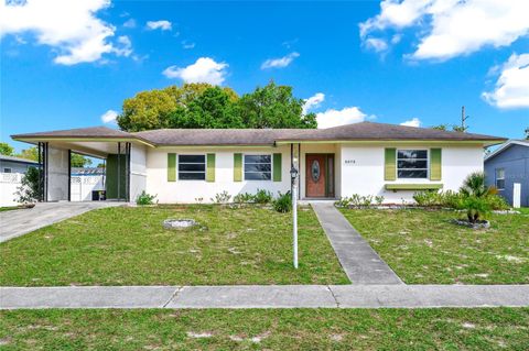 Photo of 2272 Kent Road, Deltona, FL 32738 (MLS # S5138047)