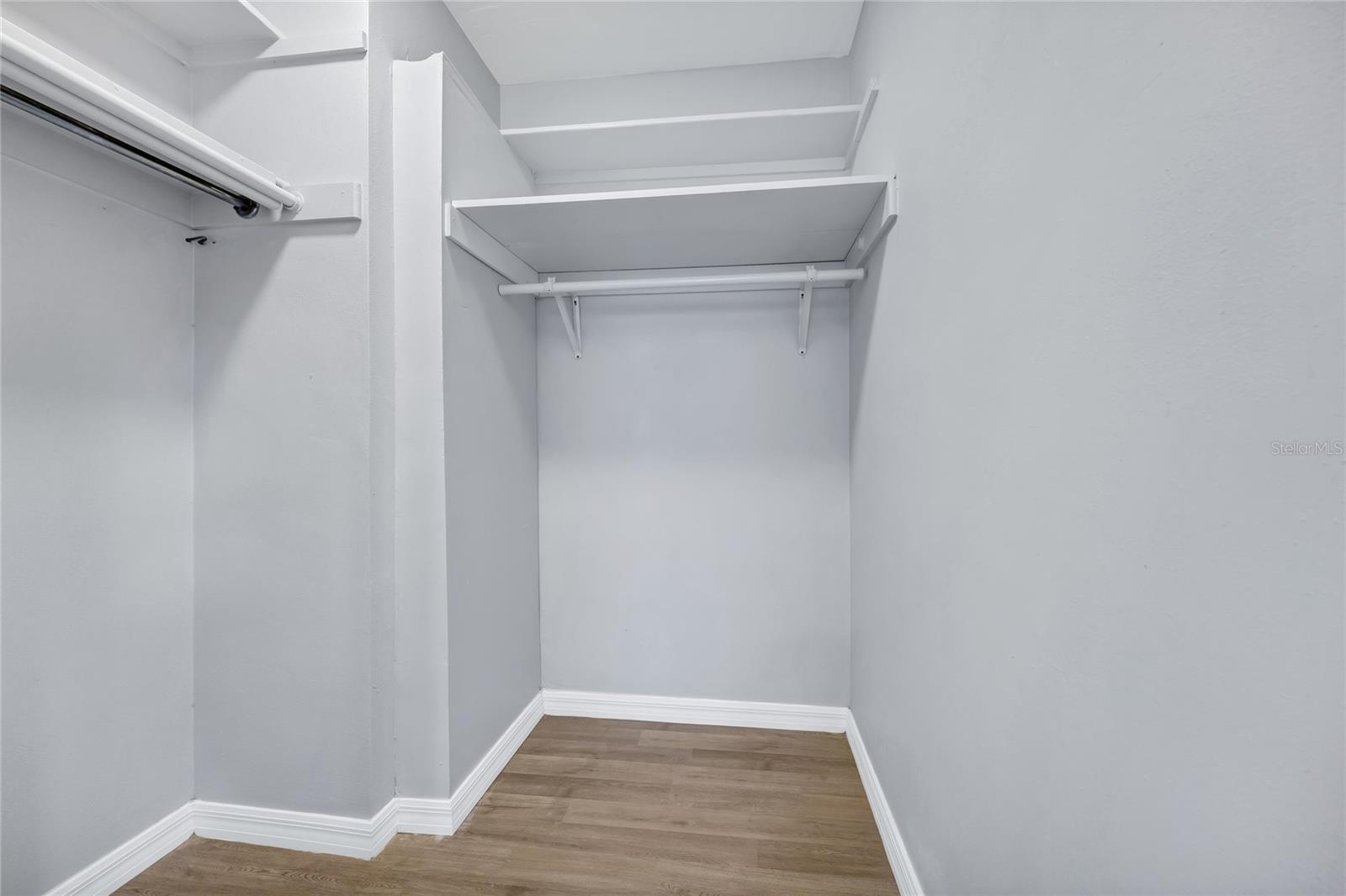 DELTONA FLORIDA LAKES UN 74 - Residential