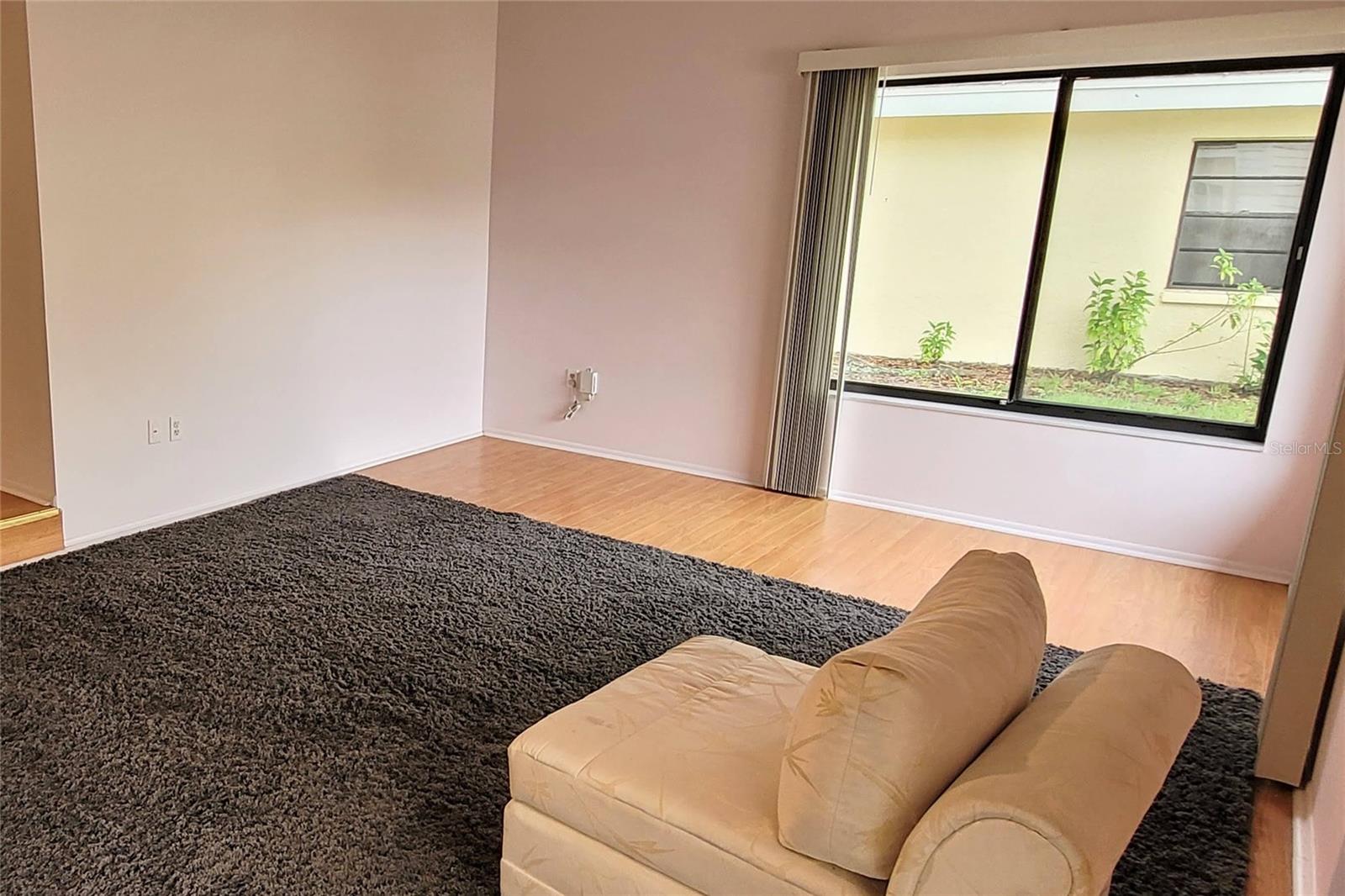 KNOLLS THE - Residential