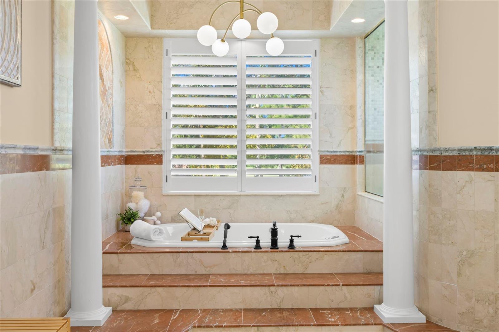 BAYOU CLUB ESTATES REP PH 1 - Residential