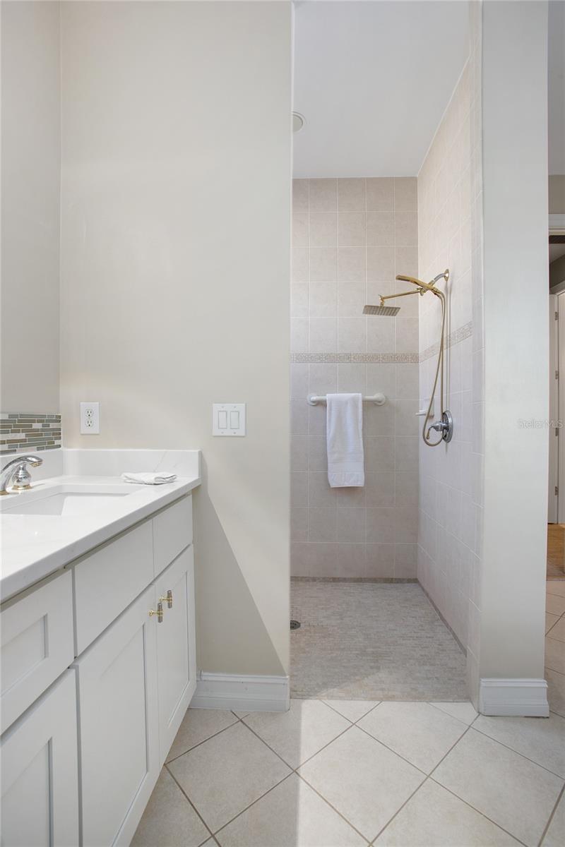 VICTORIA PARK SOUTHWEST INCREMENT - Residential