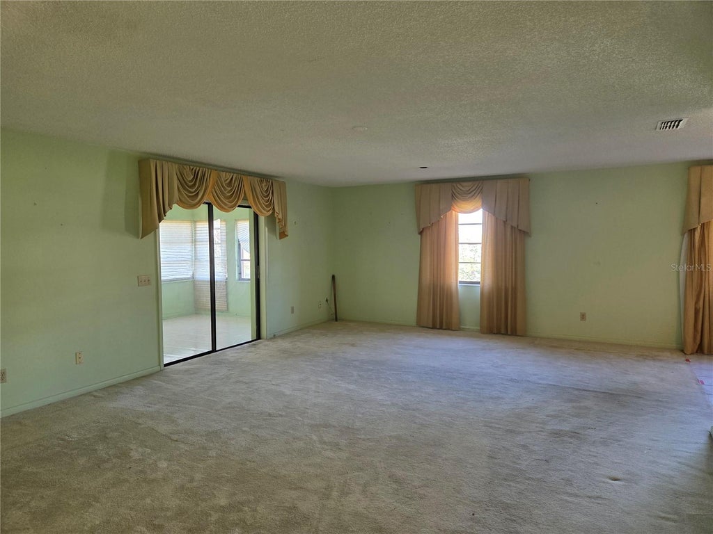 Photo of 842 Osceola Ave, Lake Wales, FL 33853 (MLS # P4939565)