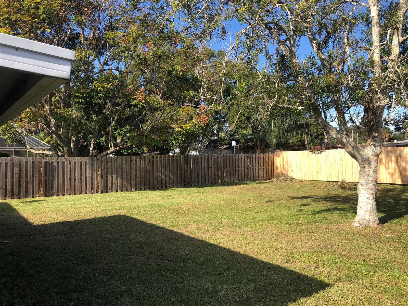 Aqua Golf - Residential Lease