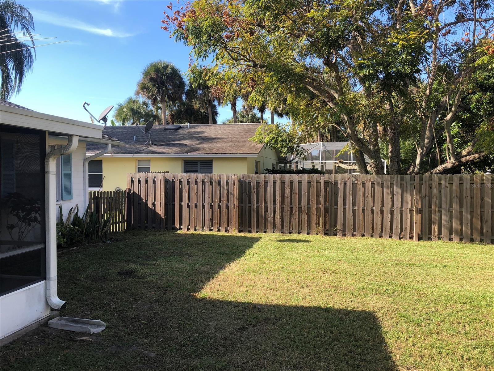 Aqua Golf - Residential Lease