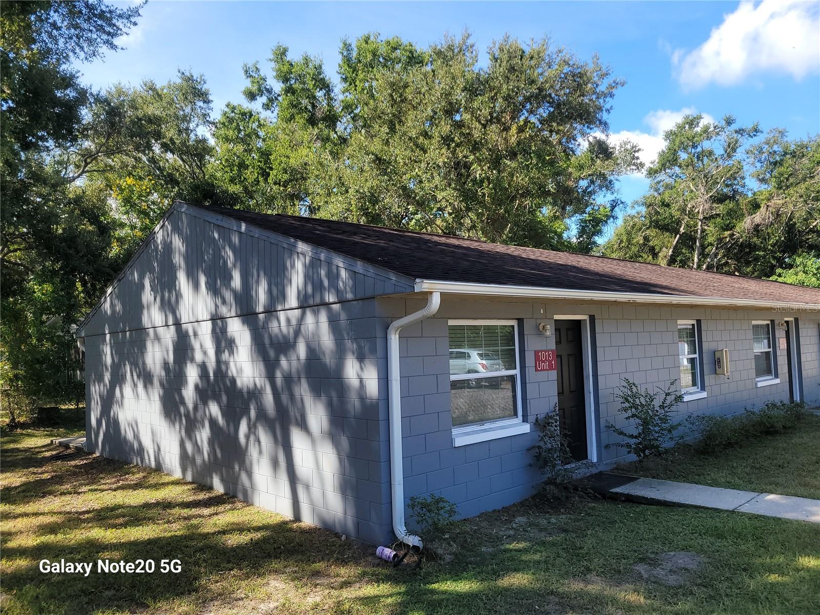 Photo 1 of 12 — 1013 BEECHER STREET Unit 1, LEESBURG, FL 34748