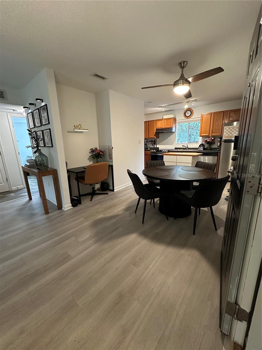 HAWTHORNE RESERVE - Residential