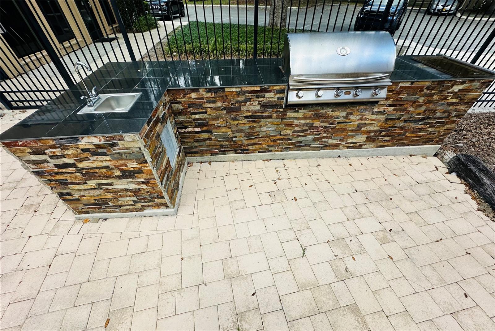 HAWTHORNE RESERVE - Residential