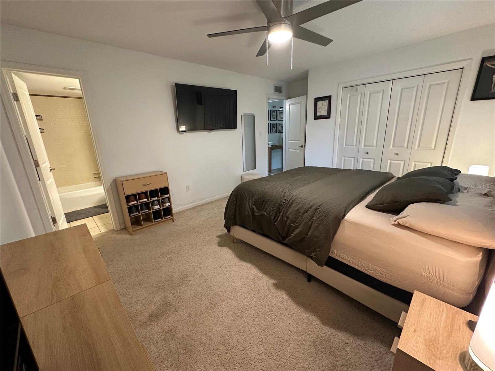 HAWTHORNE RESERVE - Residential