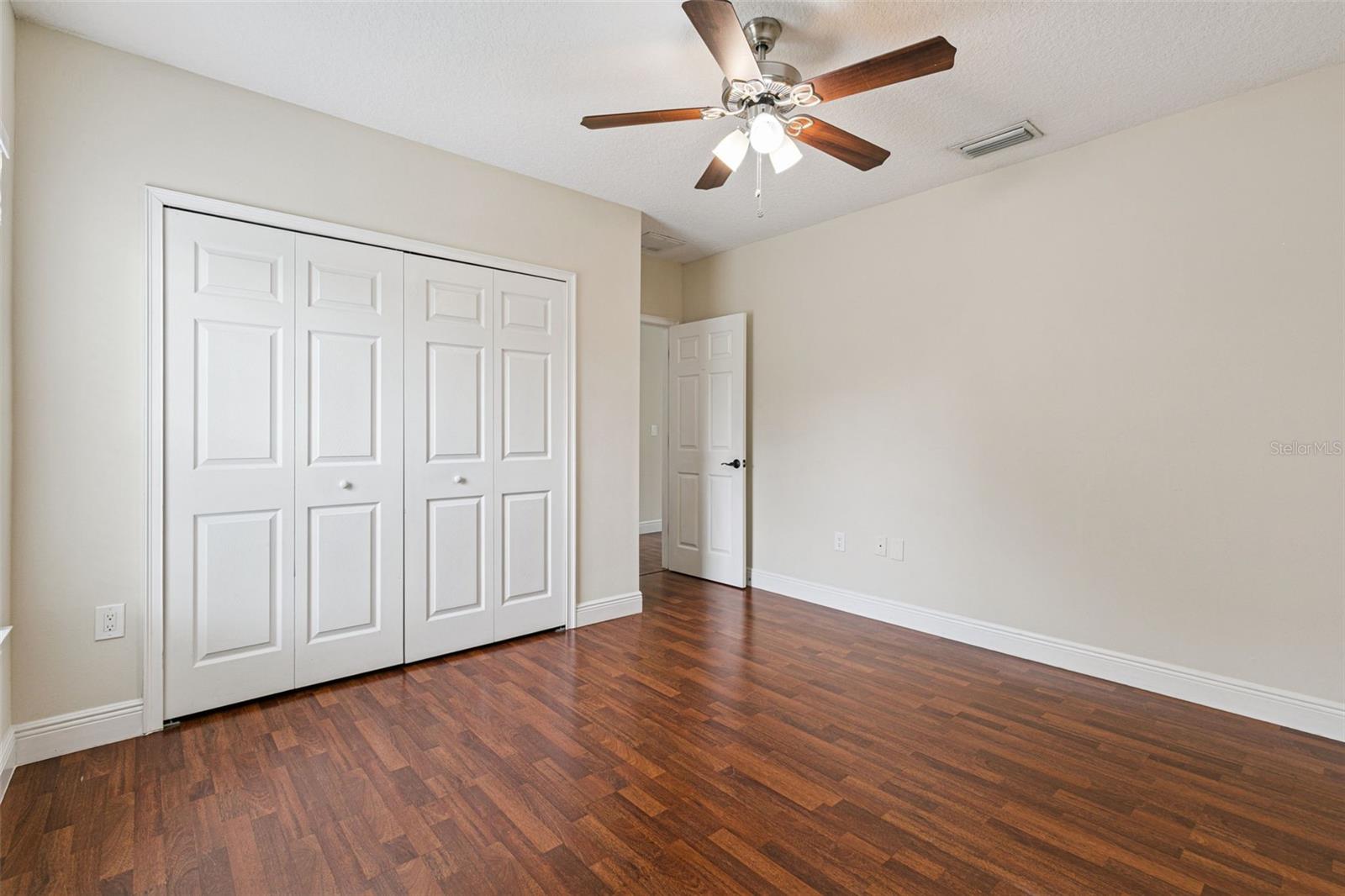 E E HARDYS SUB - Residential