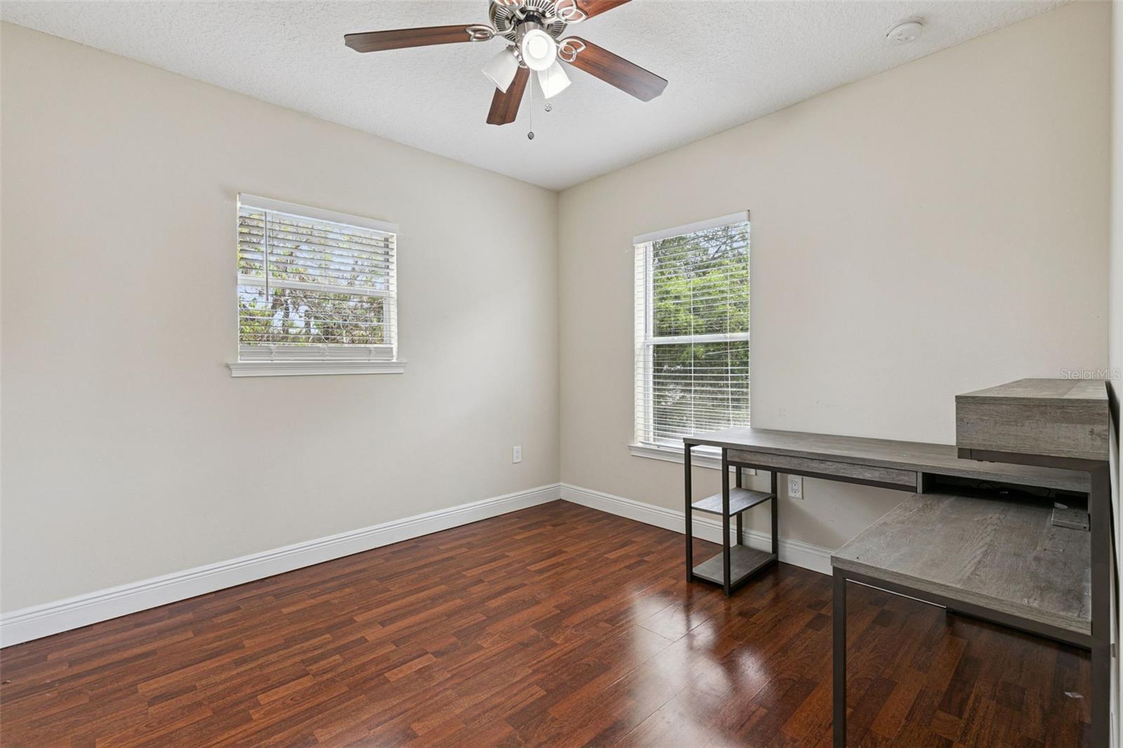 E E HARDYS SUB - Residential