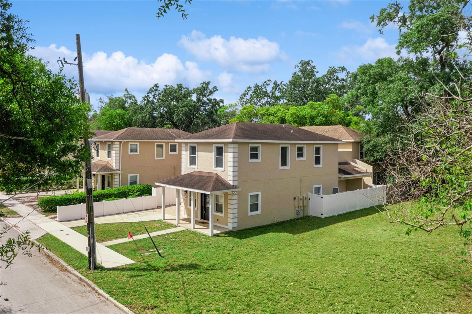 E E HARDYS SUB - Residential