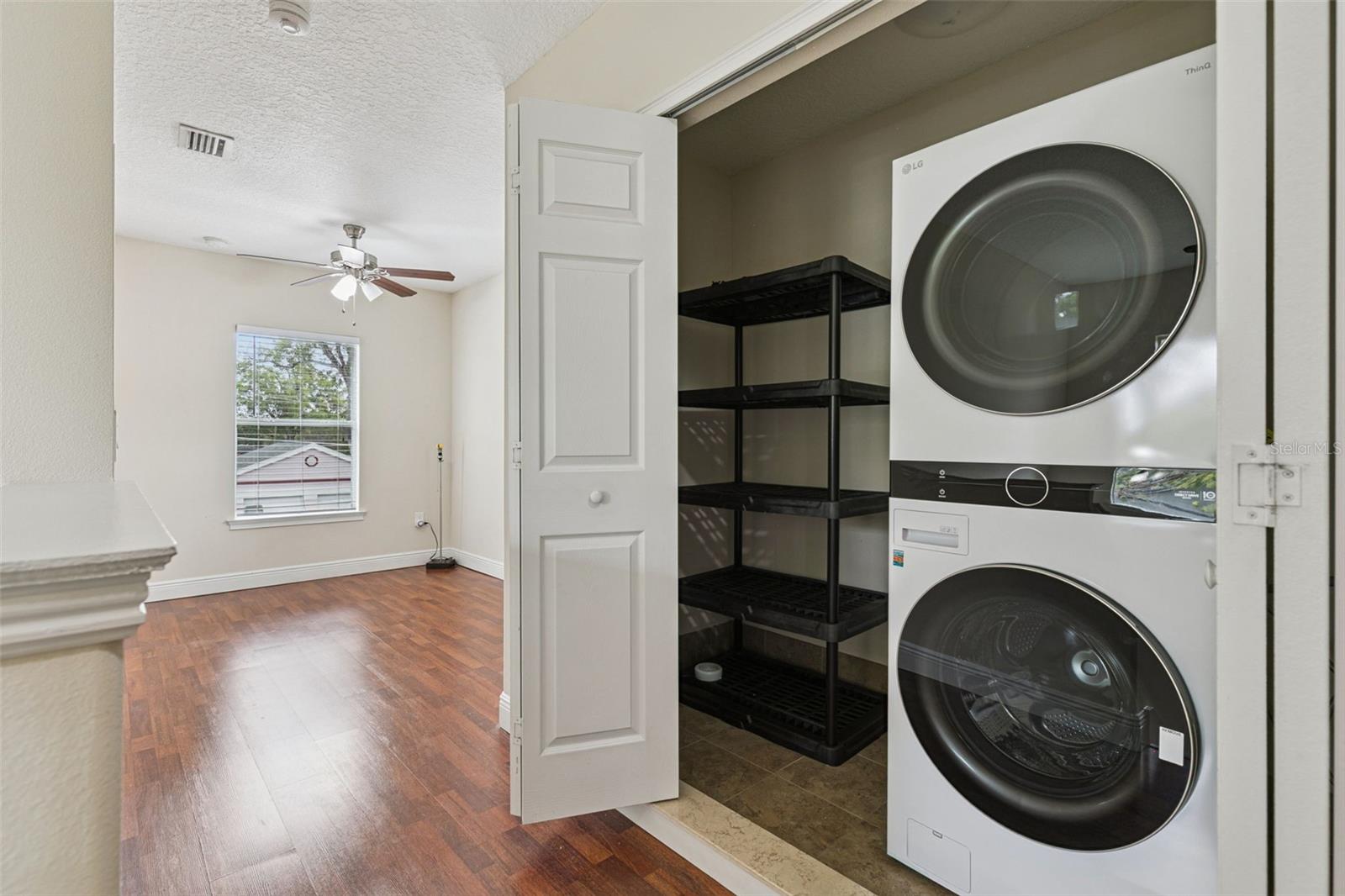 E E HARDYS SUB - Residential