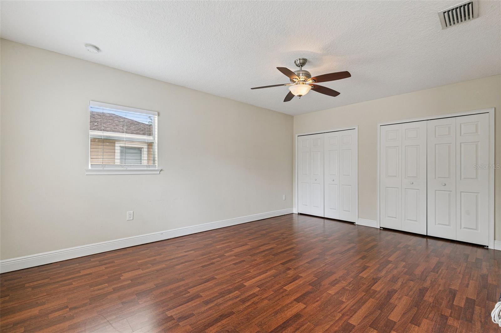 E E HARDYS SUB - Residential