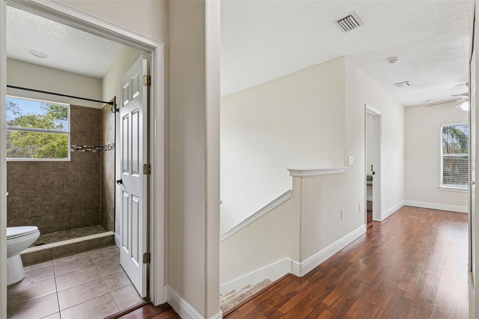 E E HARDYS SUB - Residential