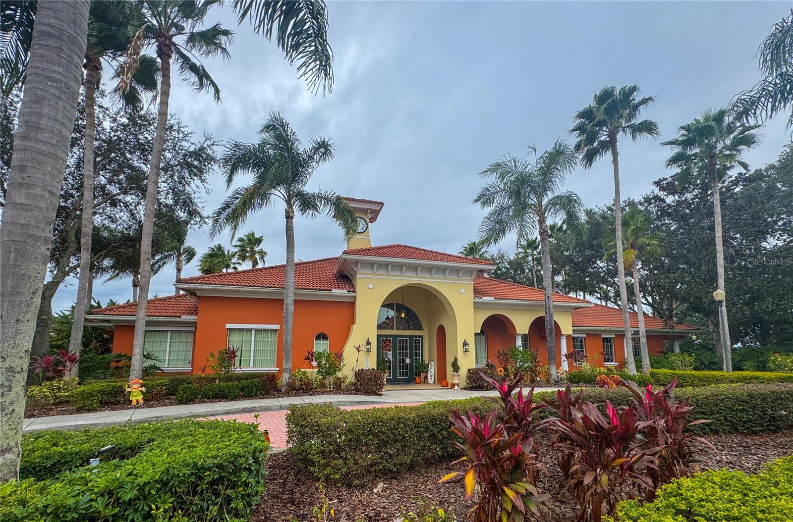 SOLANA - Residential Lease