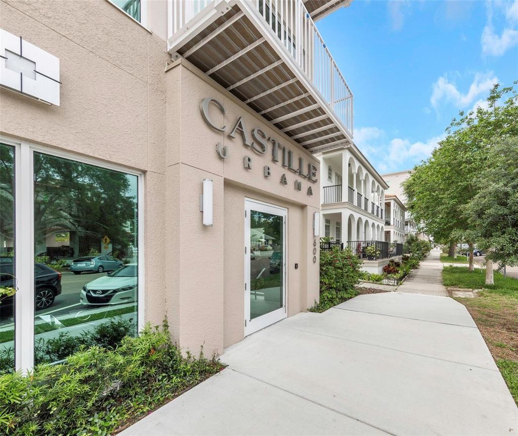 Photo of 600 3rd Avenue S #305, St Petersburg, FL 33701 (MLS # TB8494585)