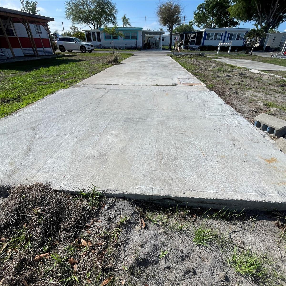 SKYWAY VILLAGE ESTATES CO-OP - Land