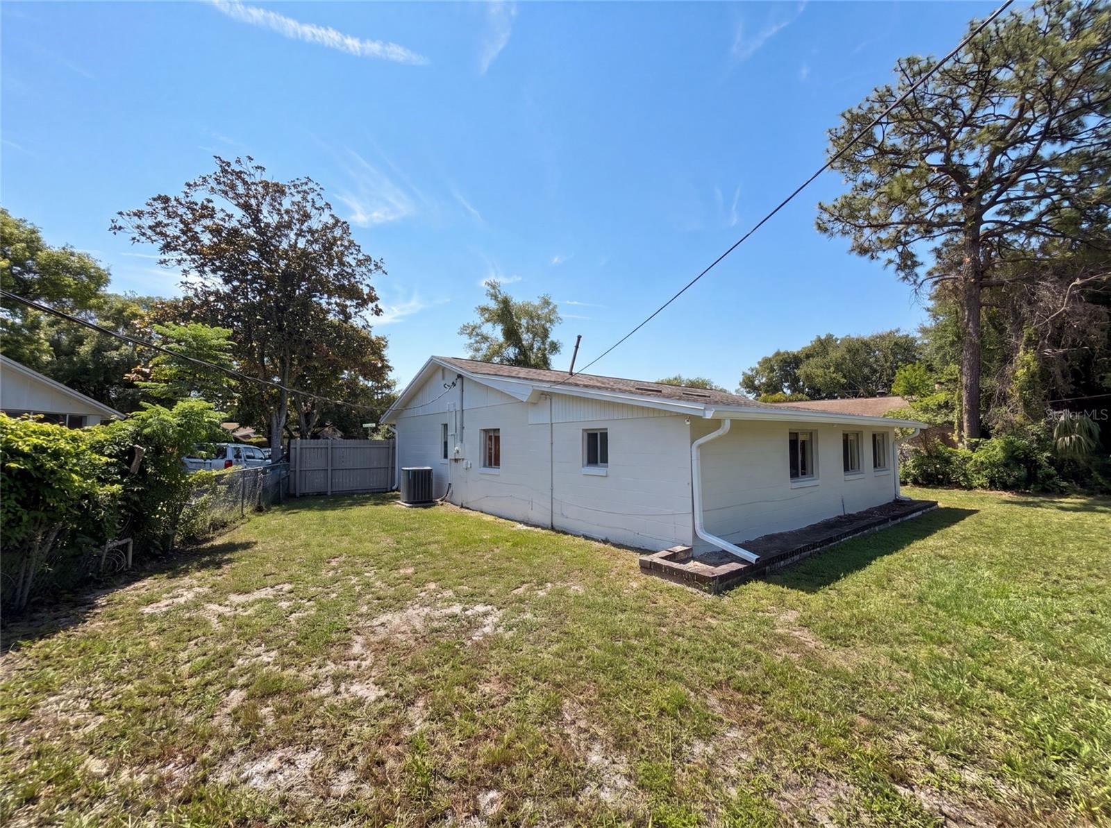 722 VIRGINIA LANE