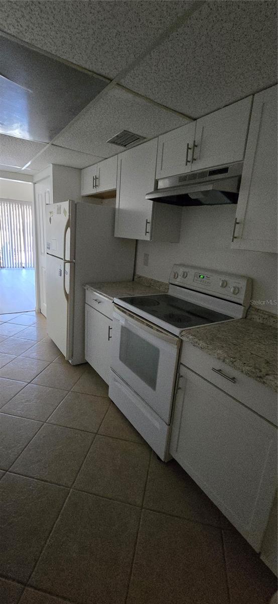 SPRINGTREE UNIT 03 - Residential Lease