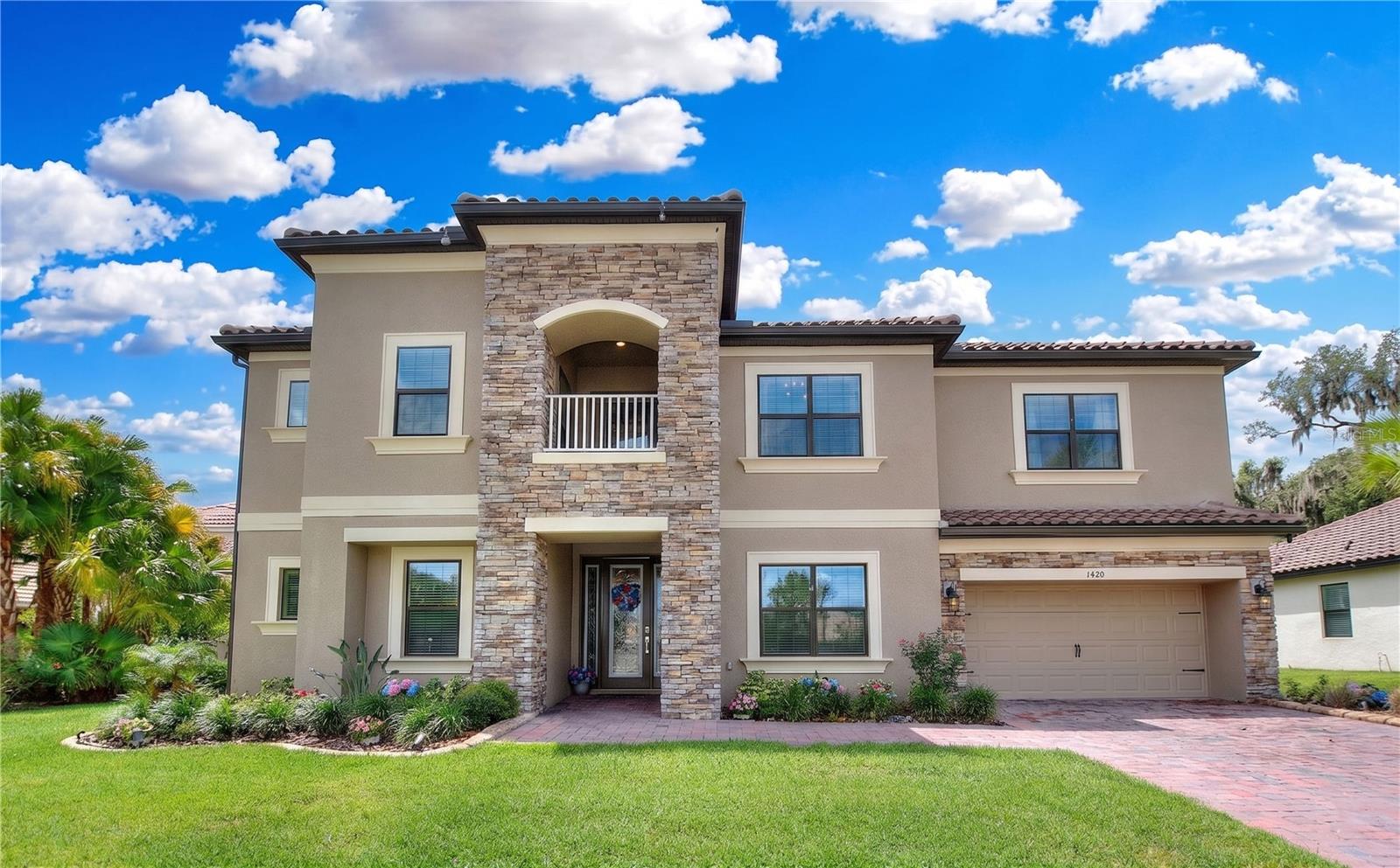 1480 BEACON DRIVE