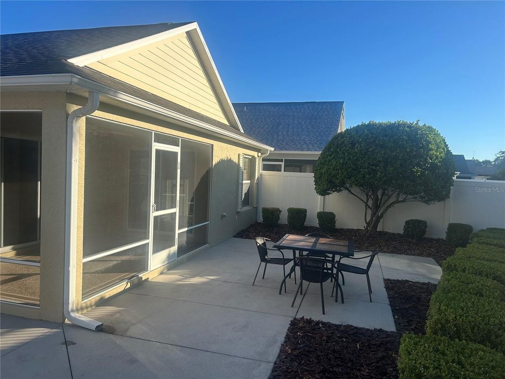 Photo of 1204 Flamingo Place, The Villages, FL 32162 (MLS # G5102523)