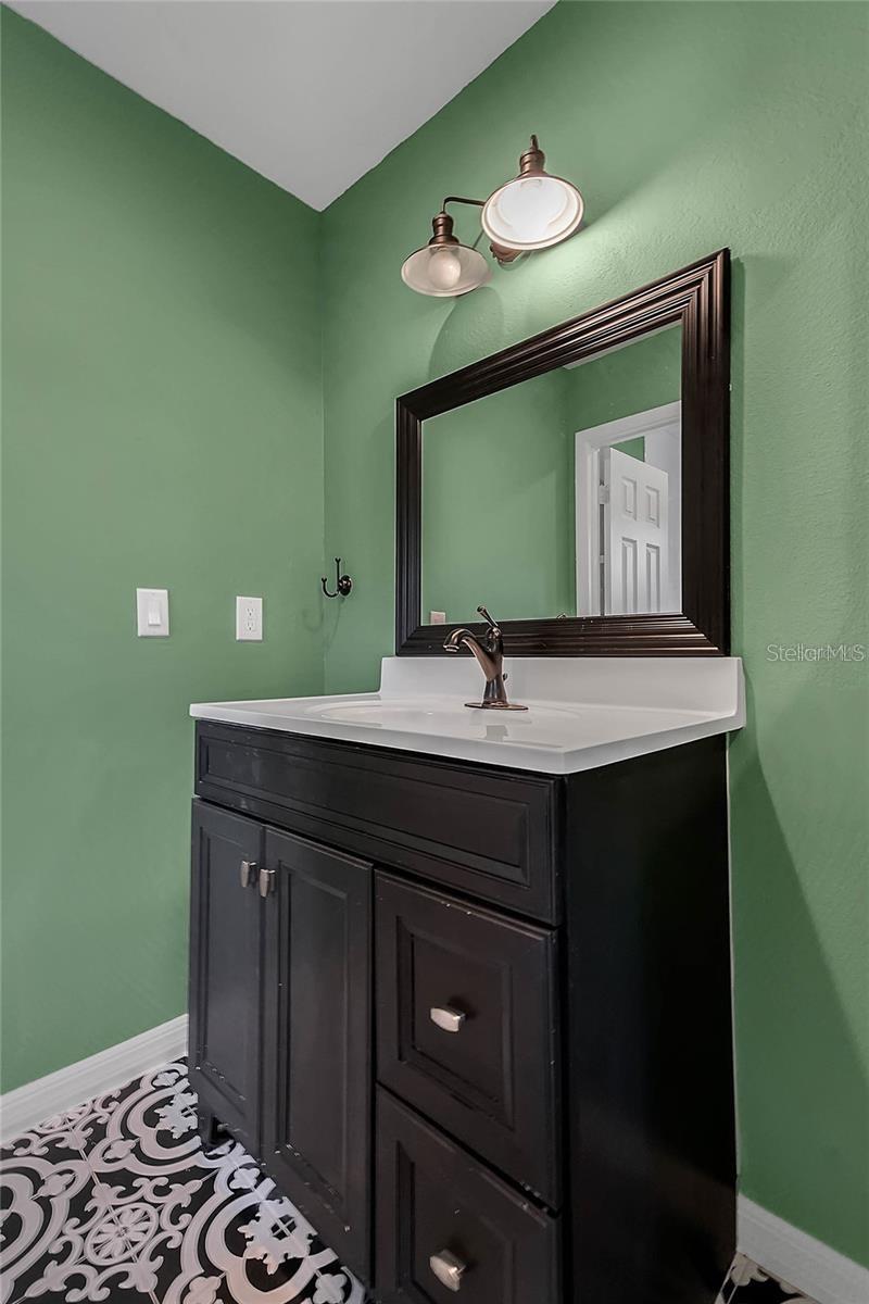 SHADOW BAY SPGS - Residential