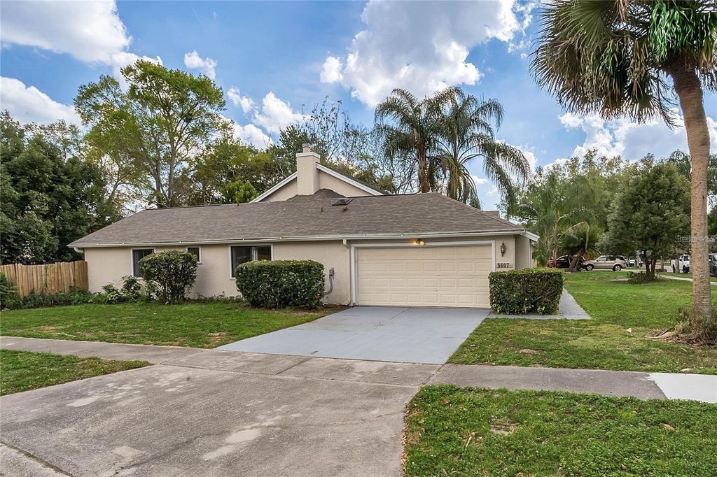 Photo of 5607 Spring Run Avenue, Orlando, FL 32819 (MLS # O6396563)