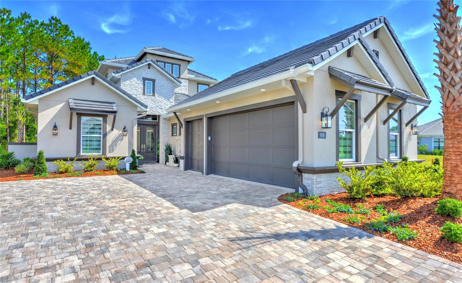 806 LOBLOLLY COURT