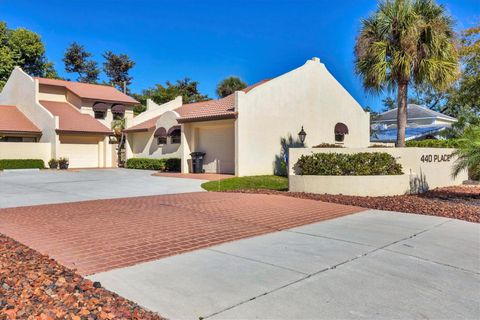 Photo of 440 Palmetto Court #2, Venice, FL 34285 (MLS # N6142102)