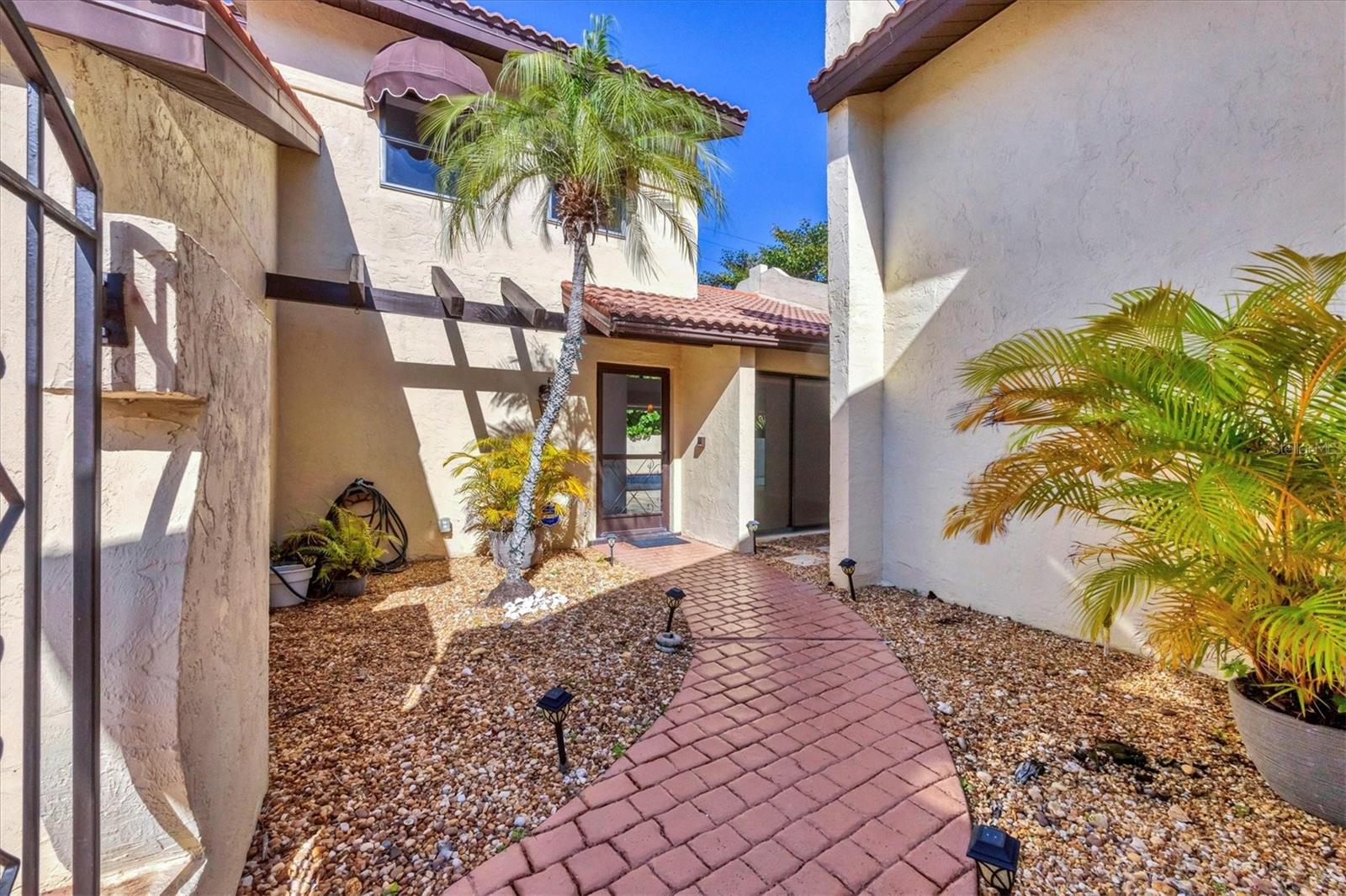 440 PALMETTO COURT 2