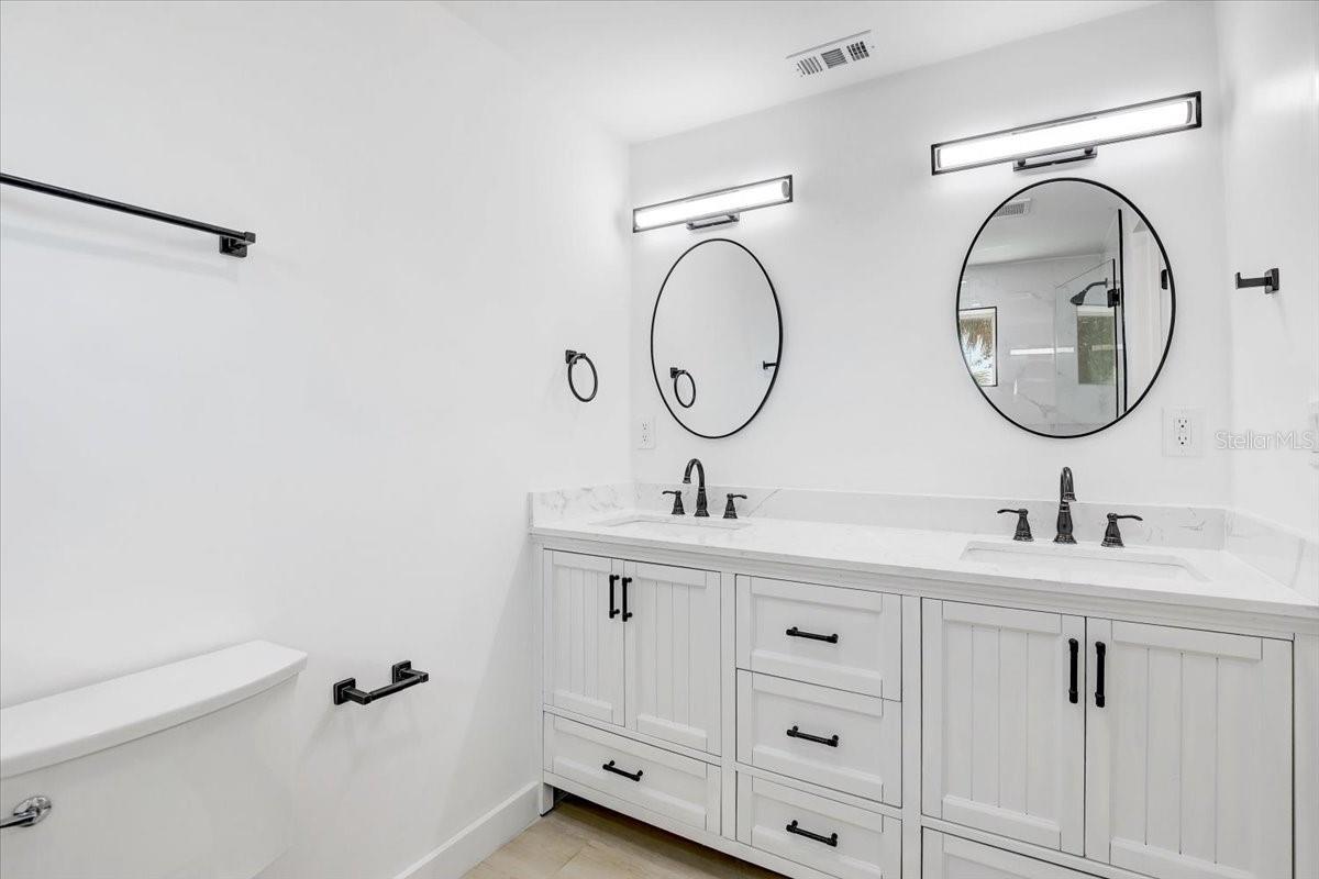 CLAIR MEL CITY UNIT 31 - Residential